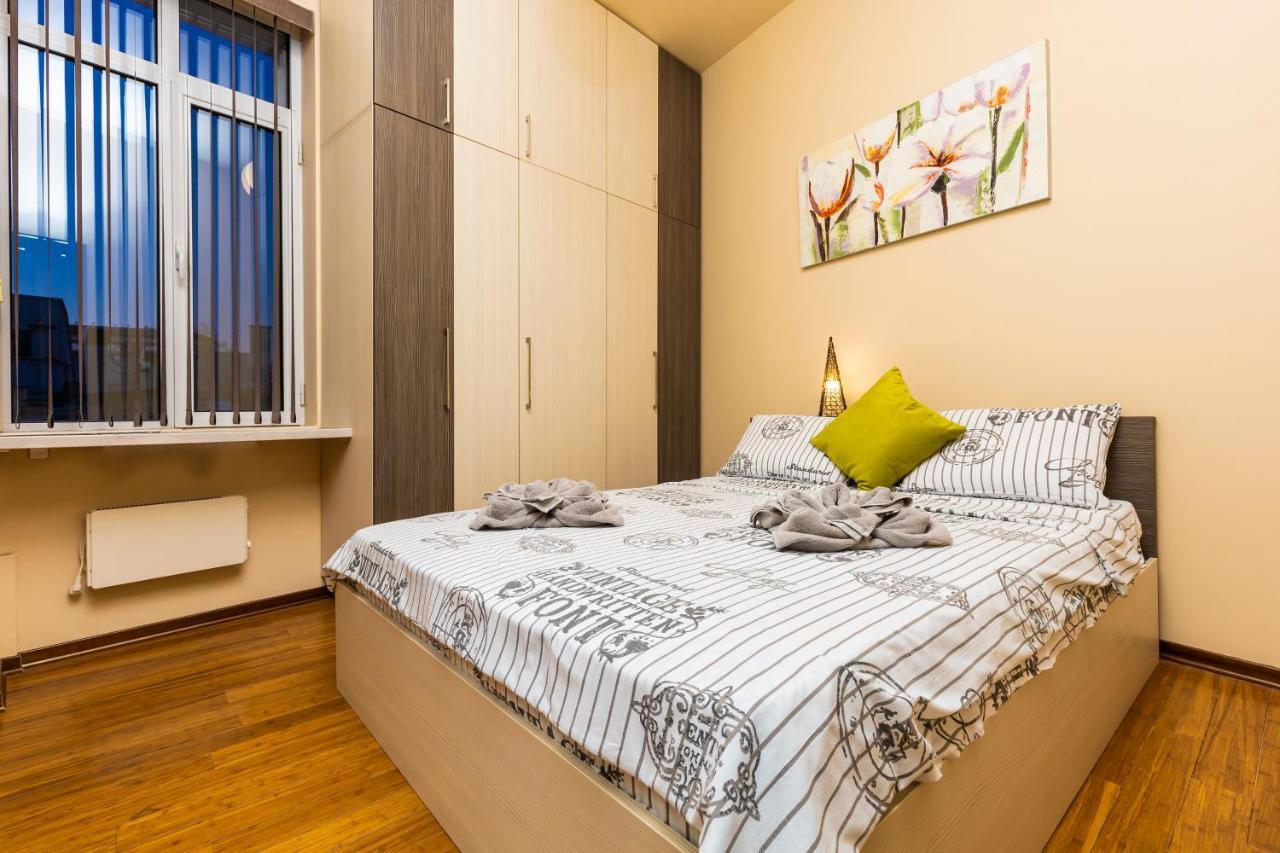 1Bd Apartment With A Cute Balcony In Kapana By Flat Mаnager Plovdiv Exterior photo